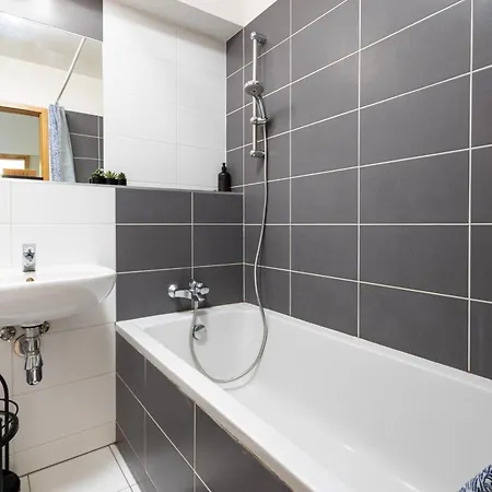 Apartmán Elegant & Cozy Urban - Easy Center Access Bratislava