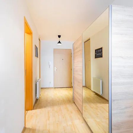 Elegant & Cozy Urban - Easy Center Access Bratislava
