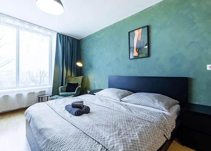 Elegant & Cozy Urban - Easy Center Access Апартаменты *